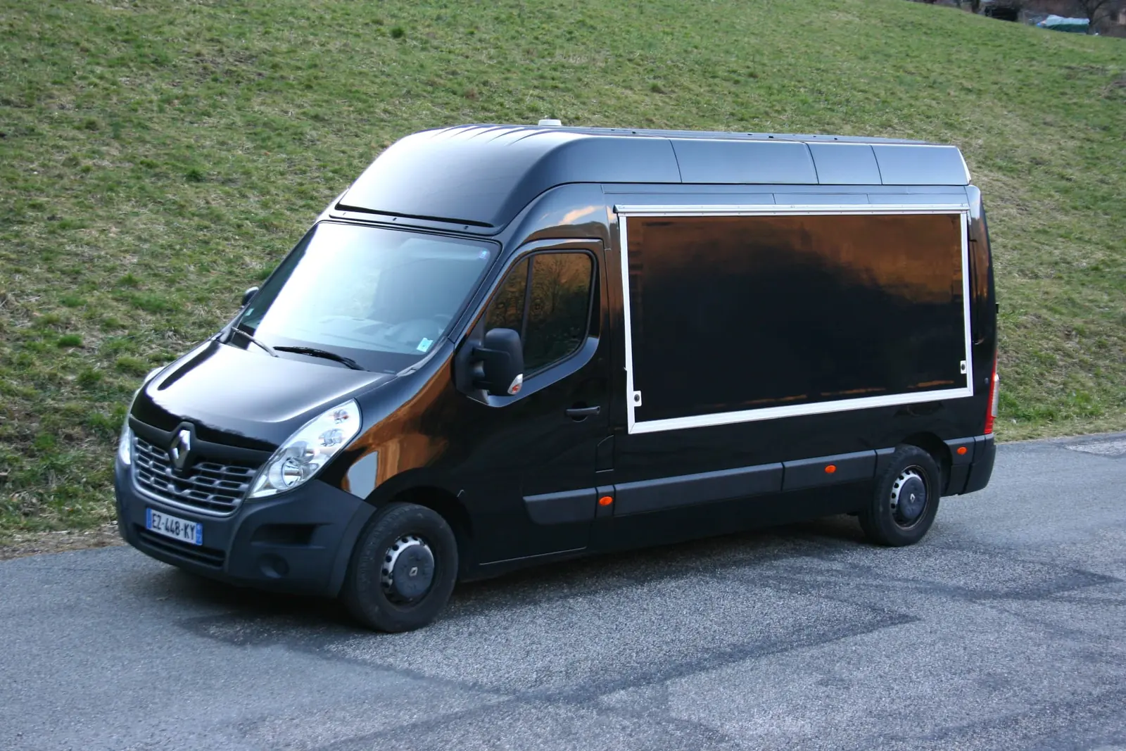 Food truck Platinum – fenêtre de service
